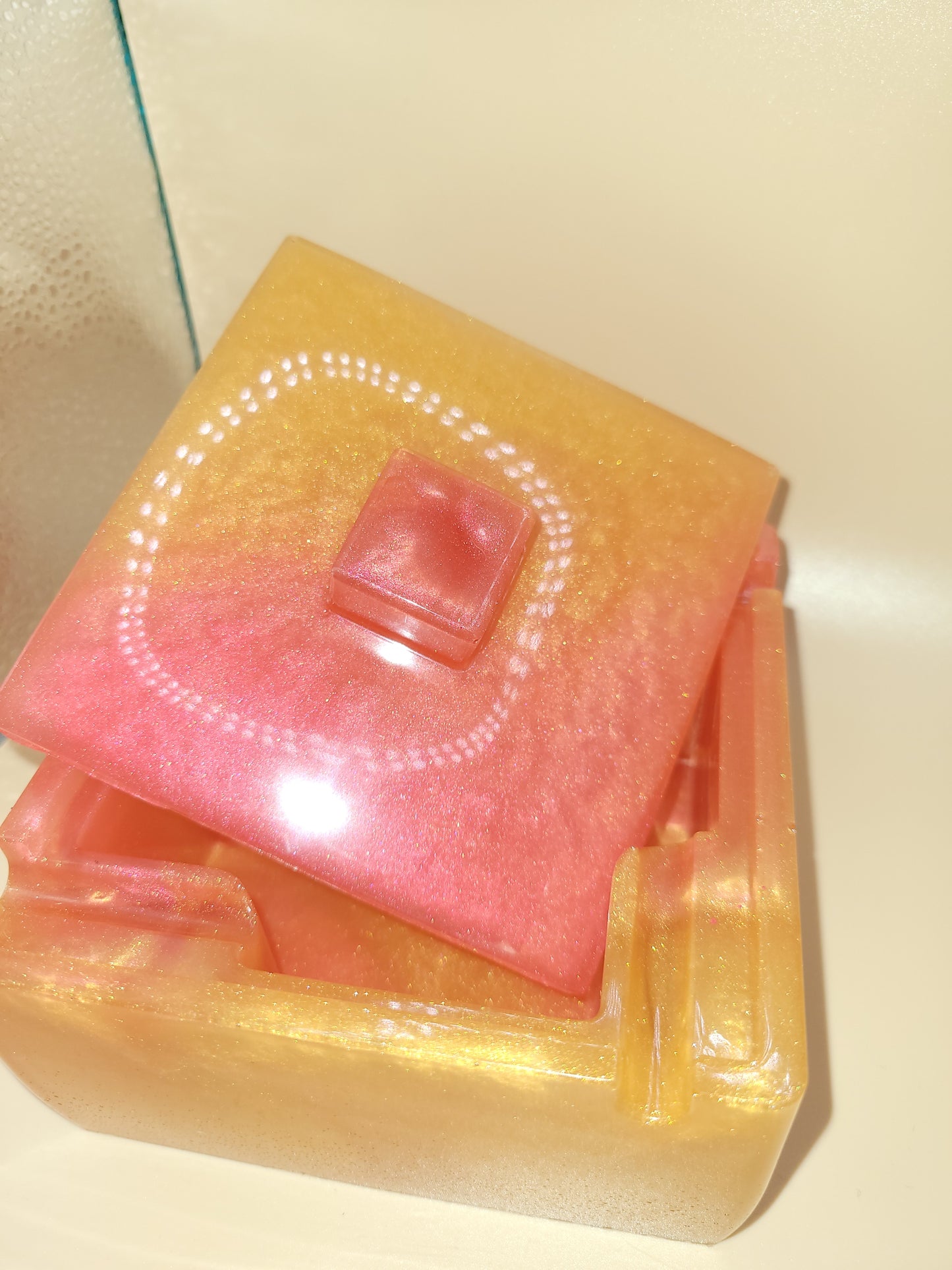 Large ashtray with lid