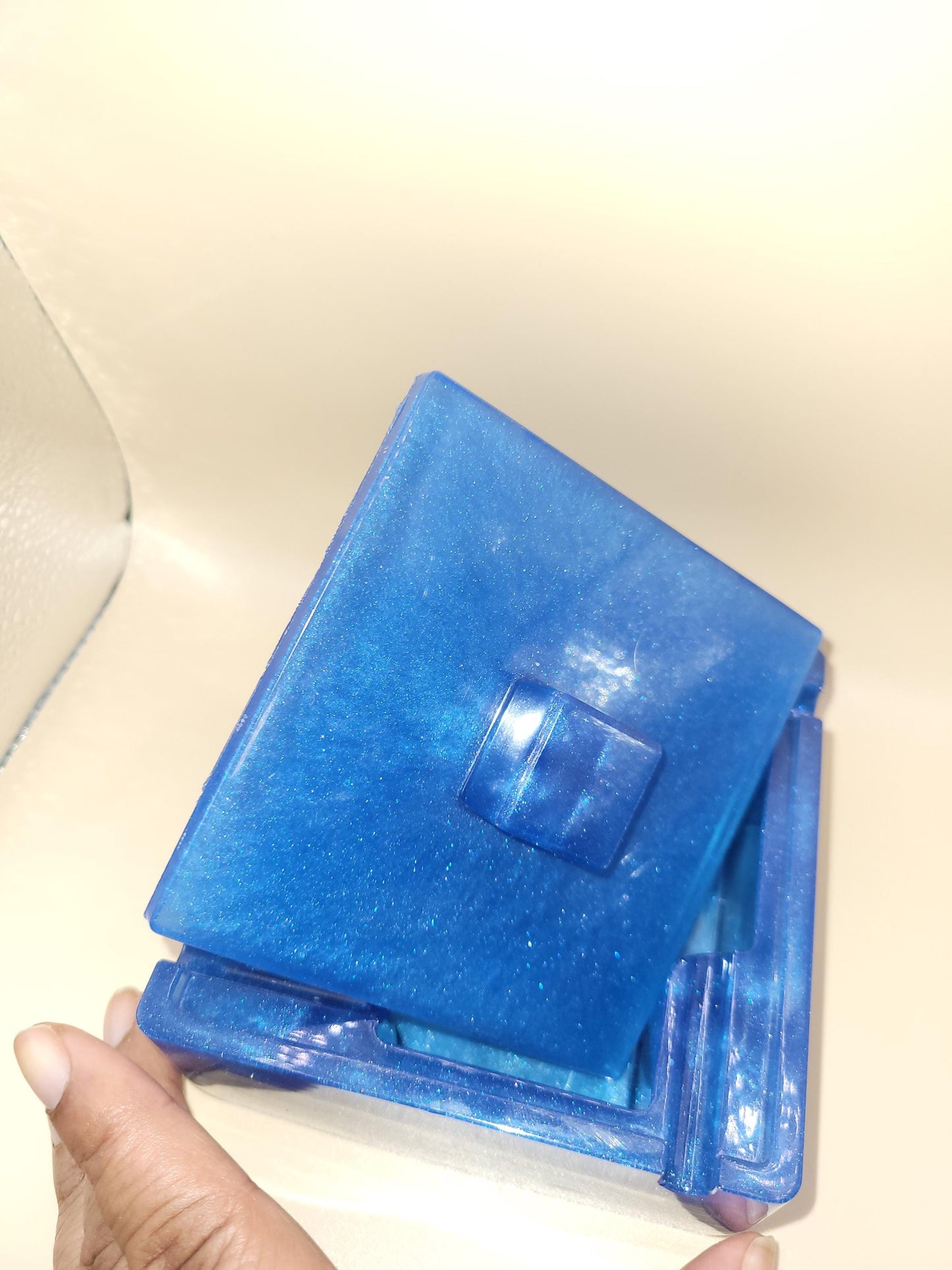 Ashtray with lid in Blue