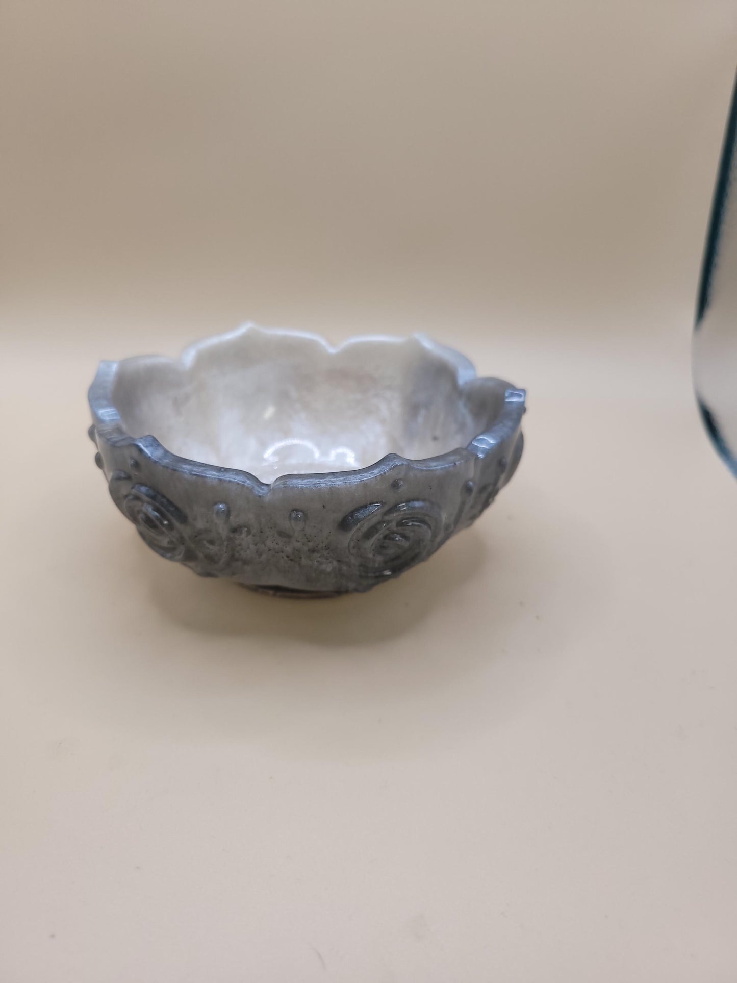 Decorative Trinket Bowls / fancy bowl /concrete bowl / pet bowls /decorative bowls for centerpiece
