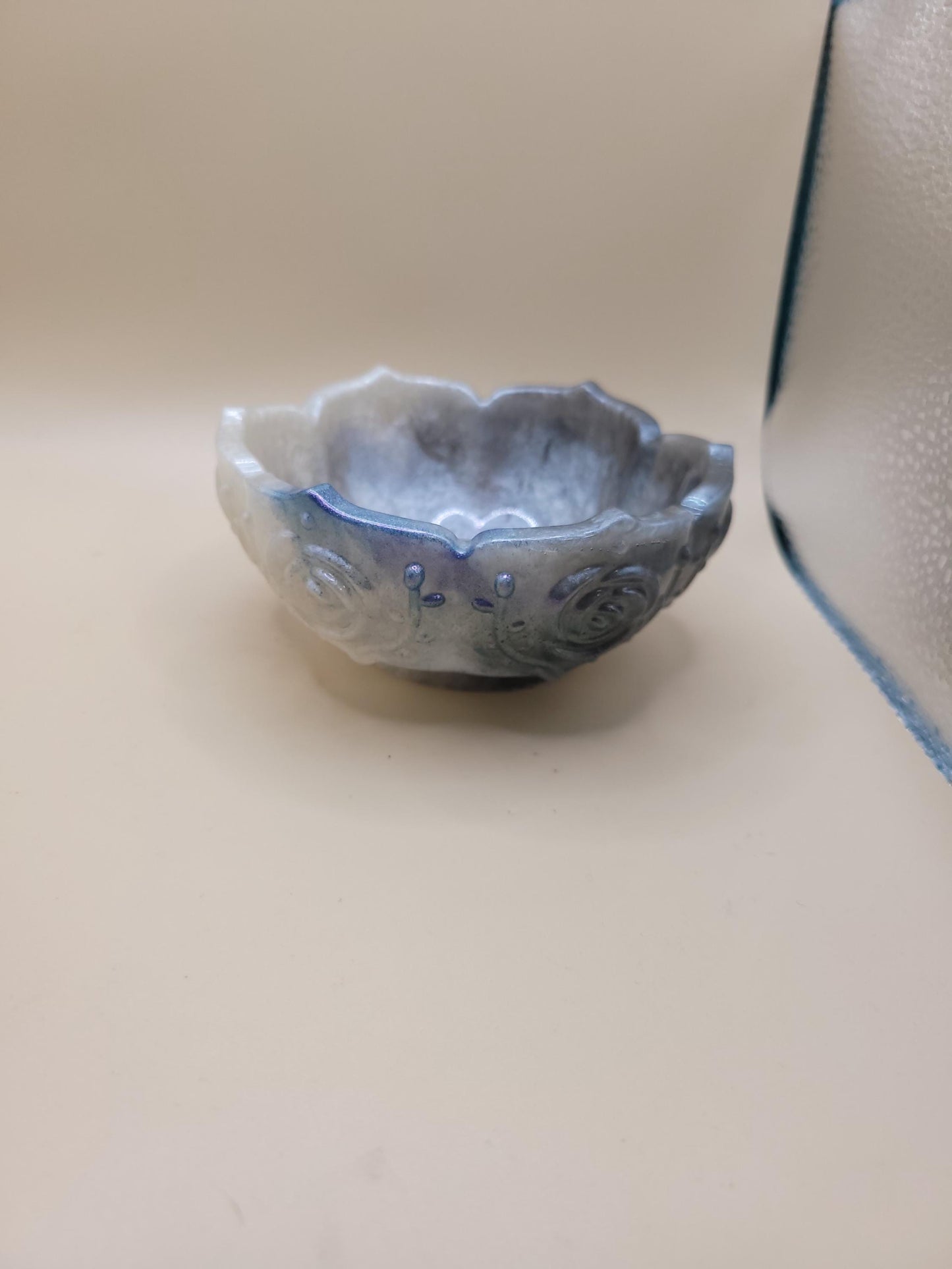Decorative Trinket Bowls / fancy bowl /concrete bowl / pet bowls /decorative bowls for centerpiece
