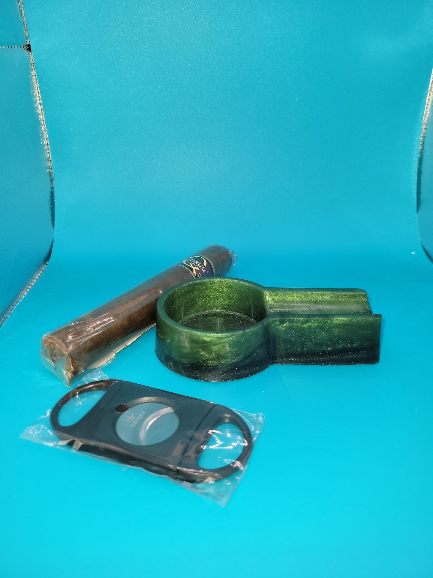 Handmade Cigar Holder Resin Cigar Rest Tray for Men, Luxury Cigar Accessories, Gift for Him, Shot glass holder as an add on