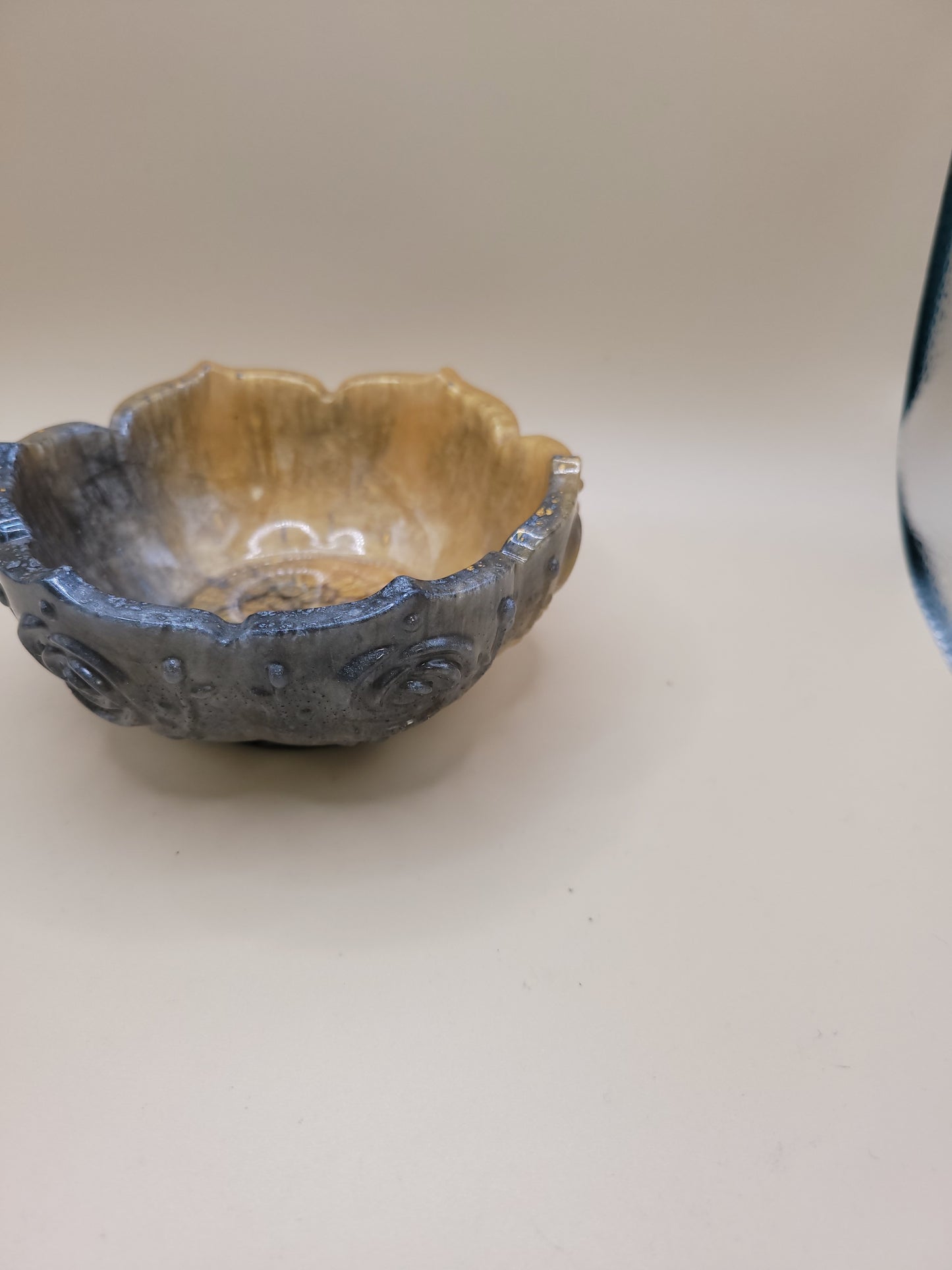 Uniquely design hand crafted trinket bowls