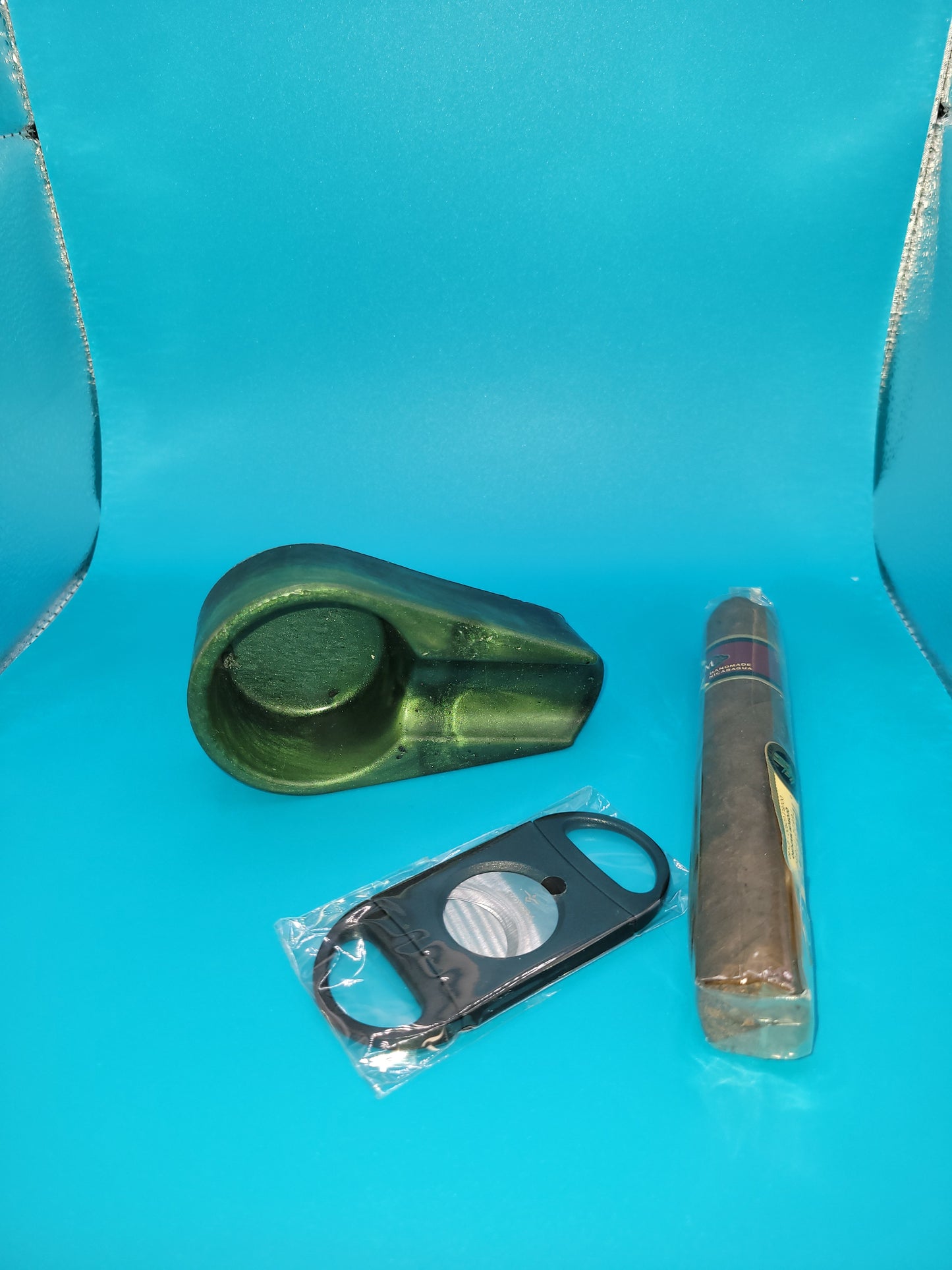 Handmade Small Cigar Holder - Artisan Epoxy Resin Smoking Accessory