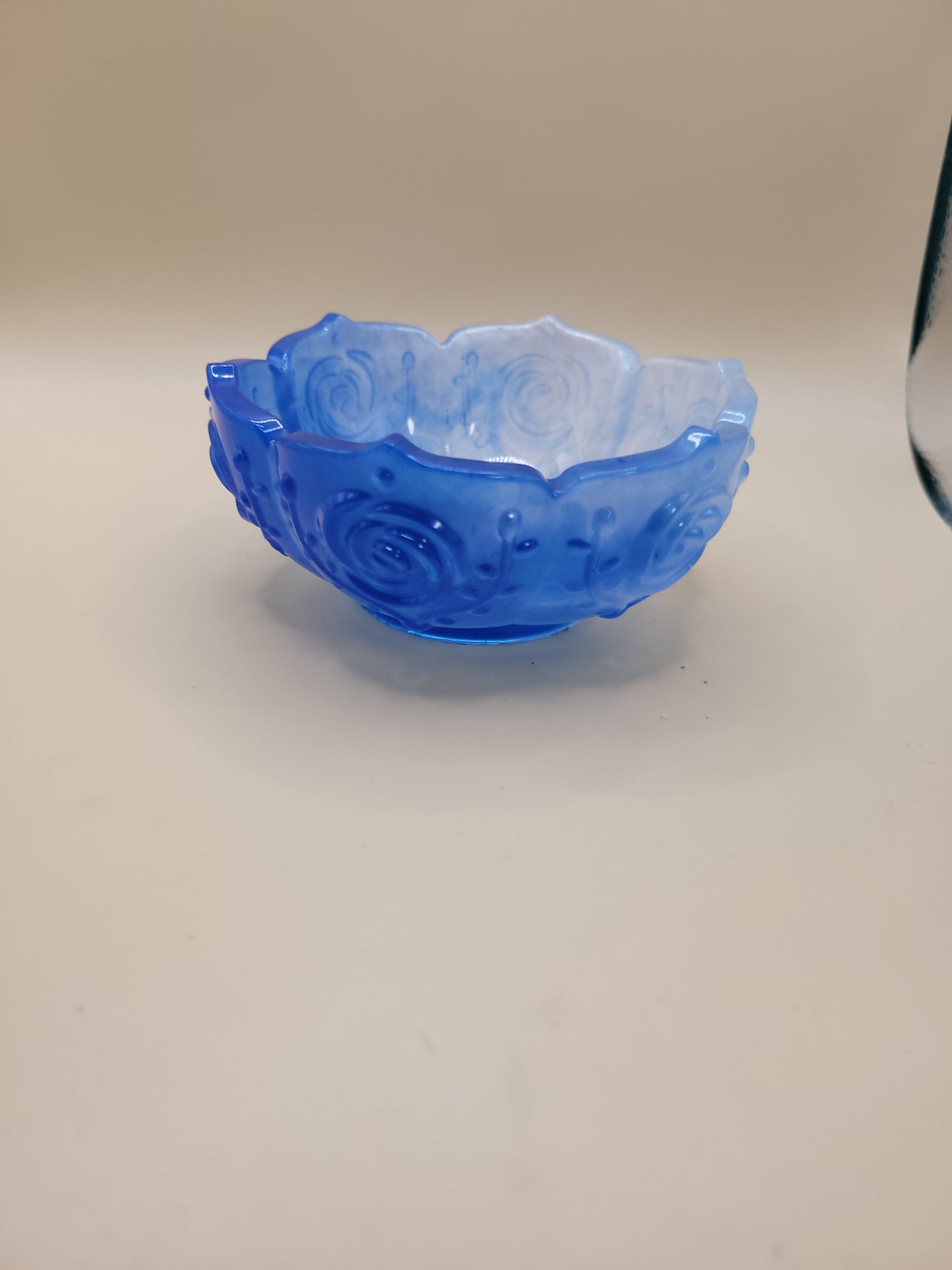 Uniquely design hand crafted trinket bowls