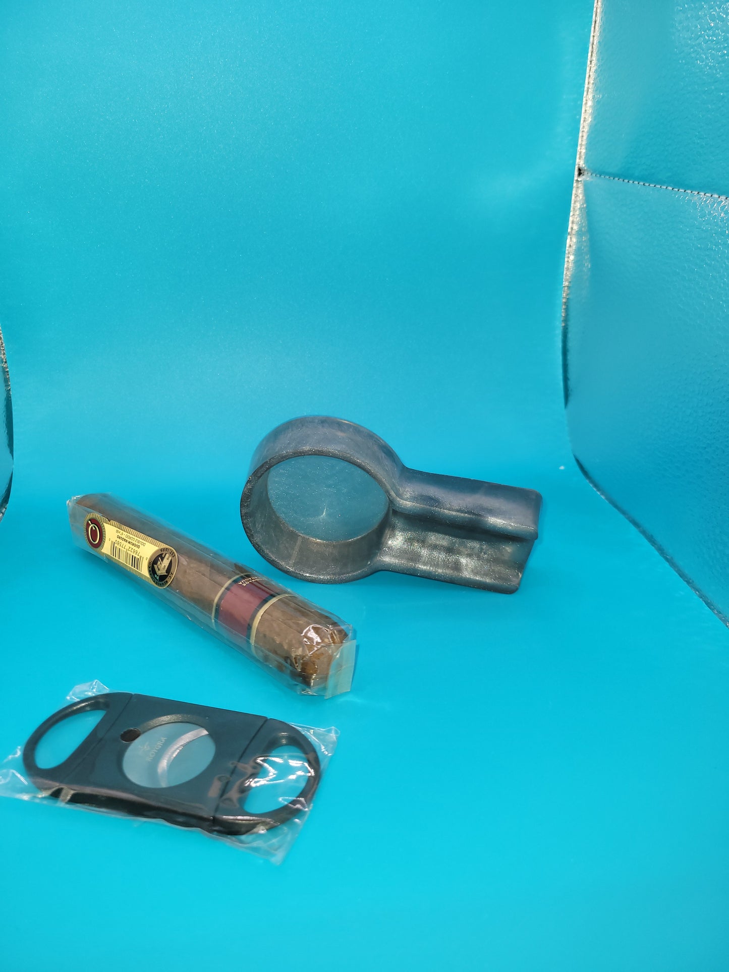 Handmade Small Cigar Holder - Artisan Epoxy Resin Smoking Accessory