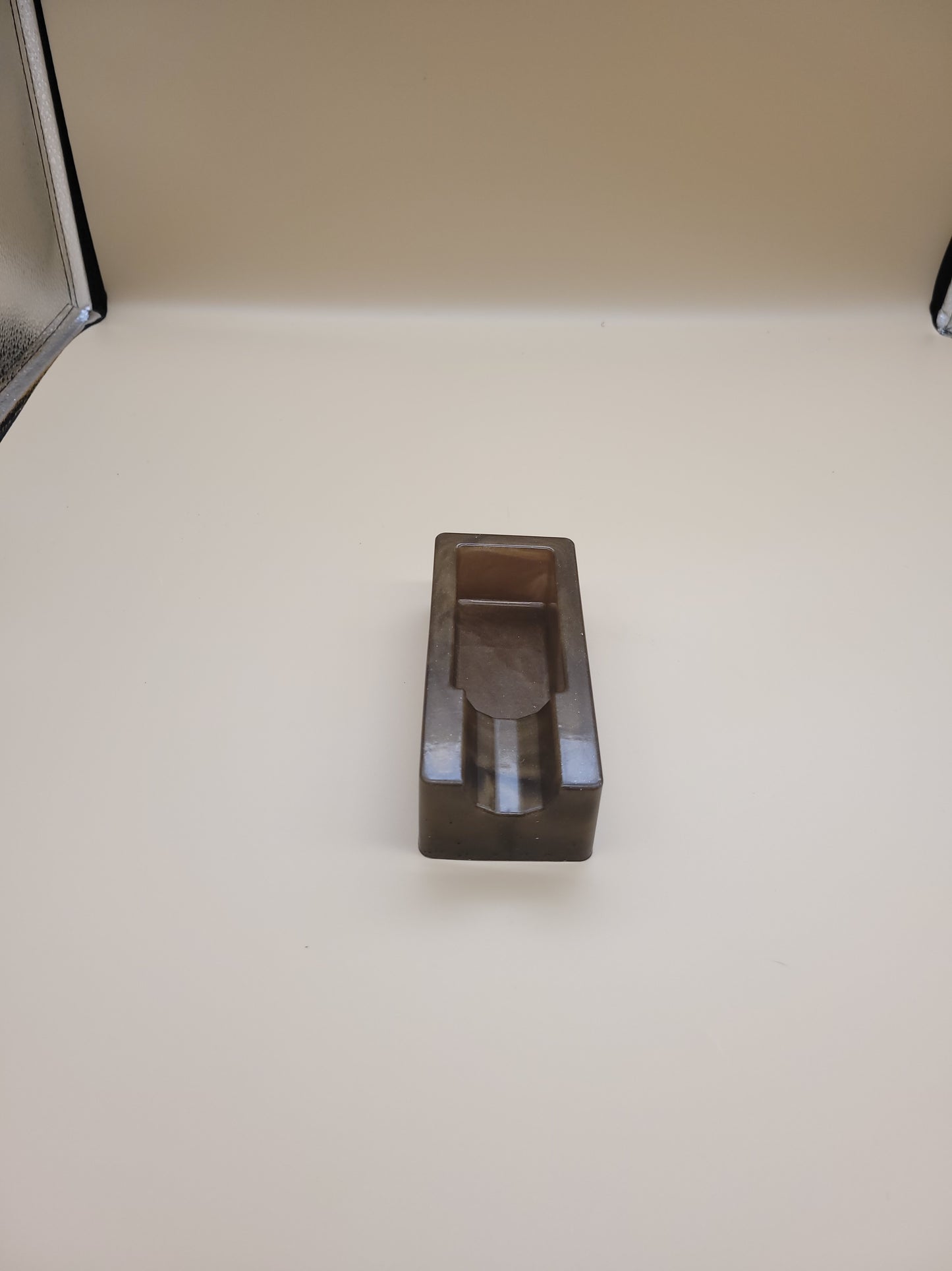 Premium Resin Cigar Holder - Elegant Smoking Accessory