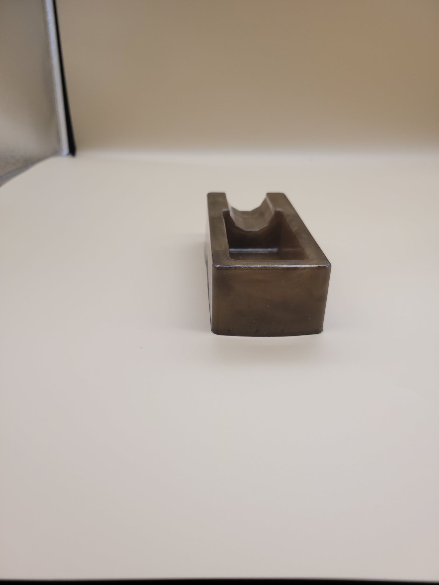 Premium Resin Cigar Holder - Elegant Smoking Accessory