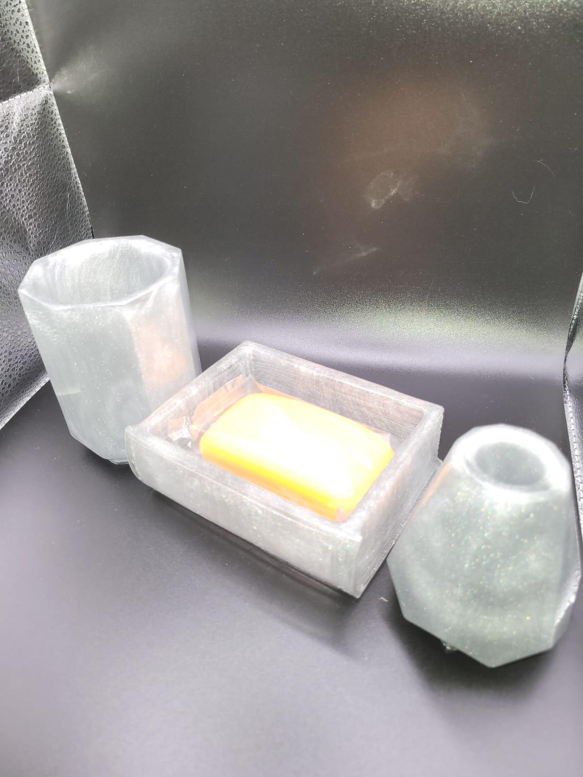 Handmade Resin Bathroom Set - 4-Piece Luxury Vanity Accessory Collection