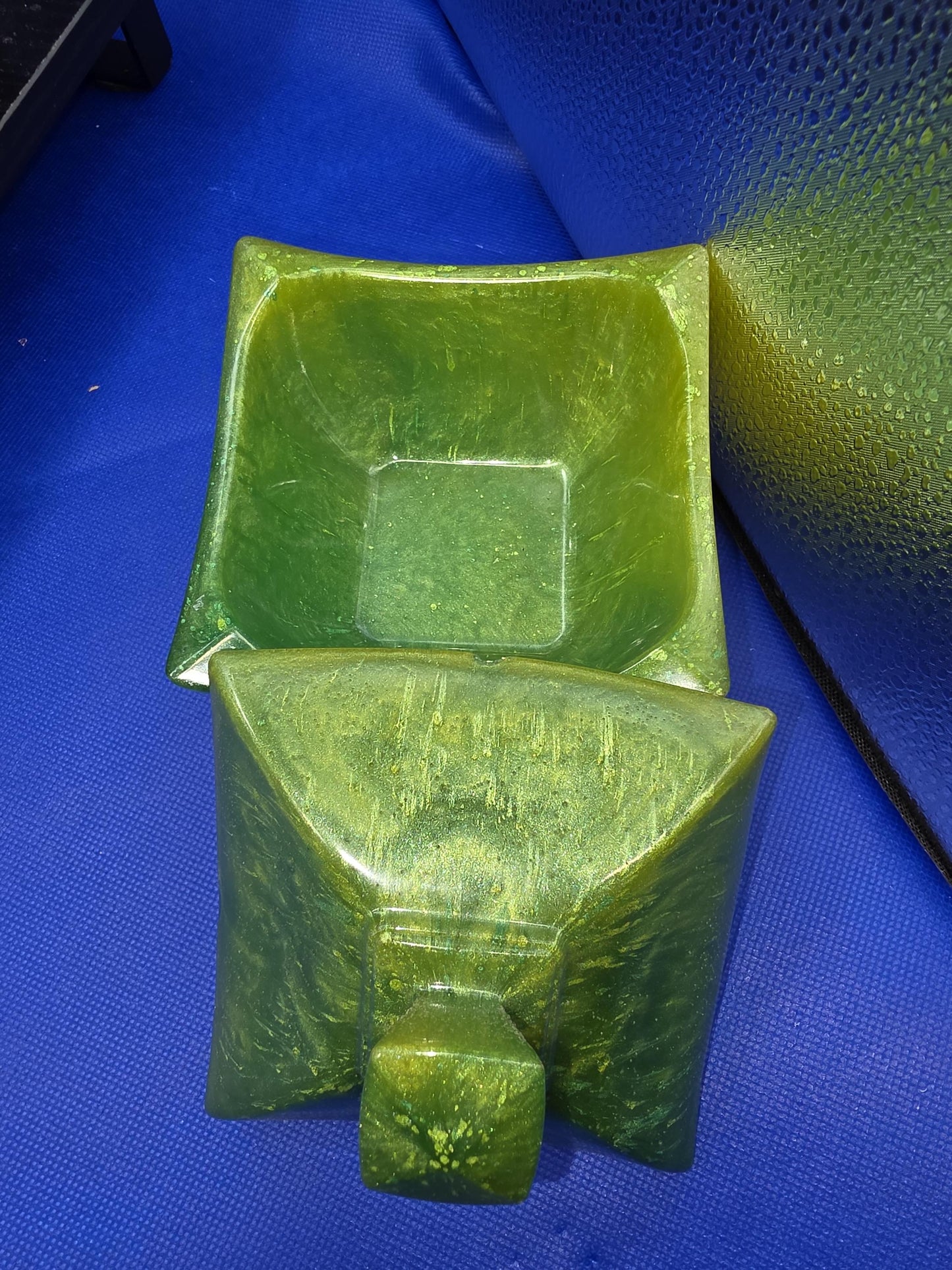 Handcrafted Chinese Decorative Container  Elegant Home Décor & Unique Gift