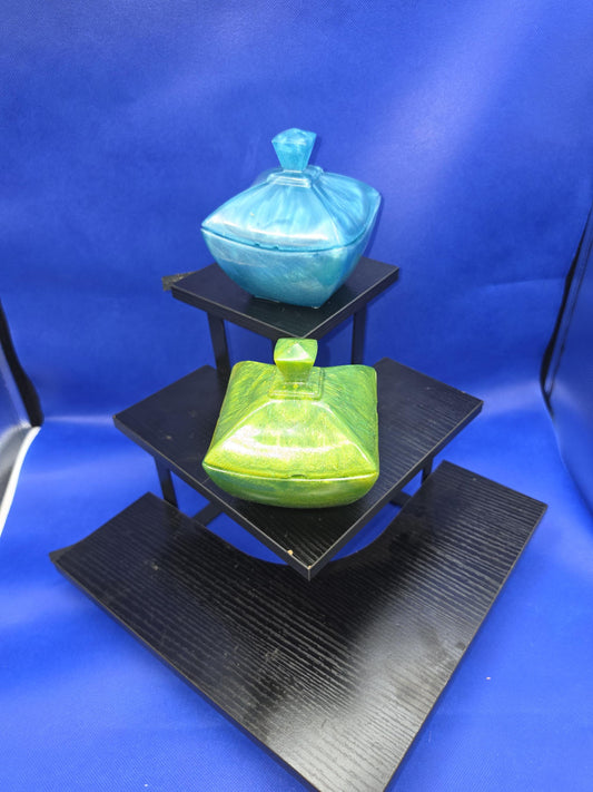 Handcrafted Chinese Decorative Container  Elegant Home Décor & Unique Gift