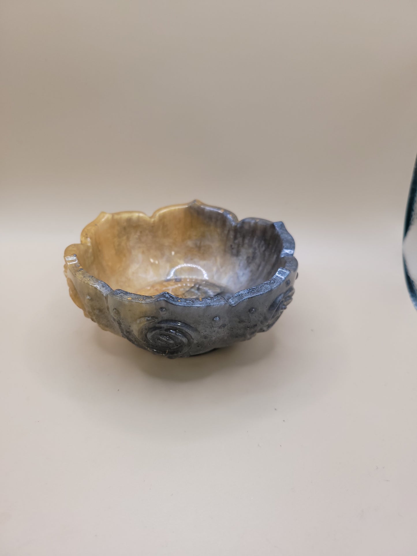 Uniquely design hand crafted trinket bowls