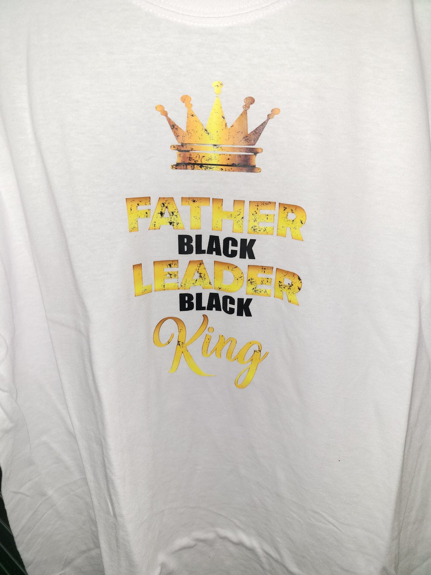 Black Father, Black Leader - Empowering African American T-Shirt XL