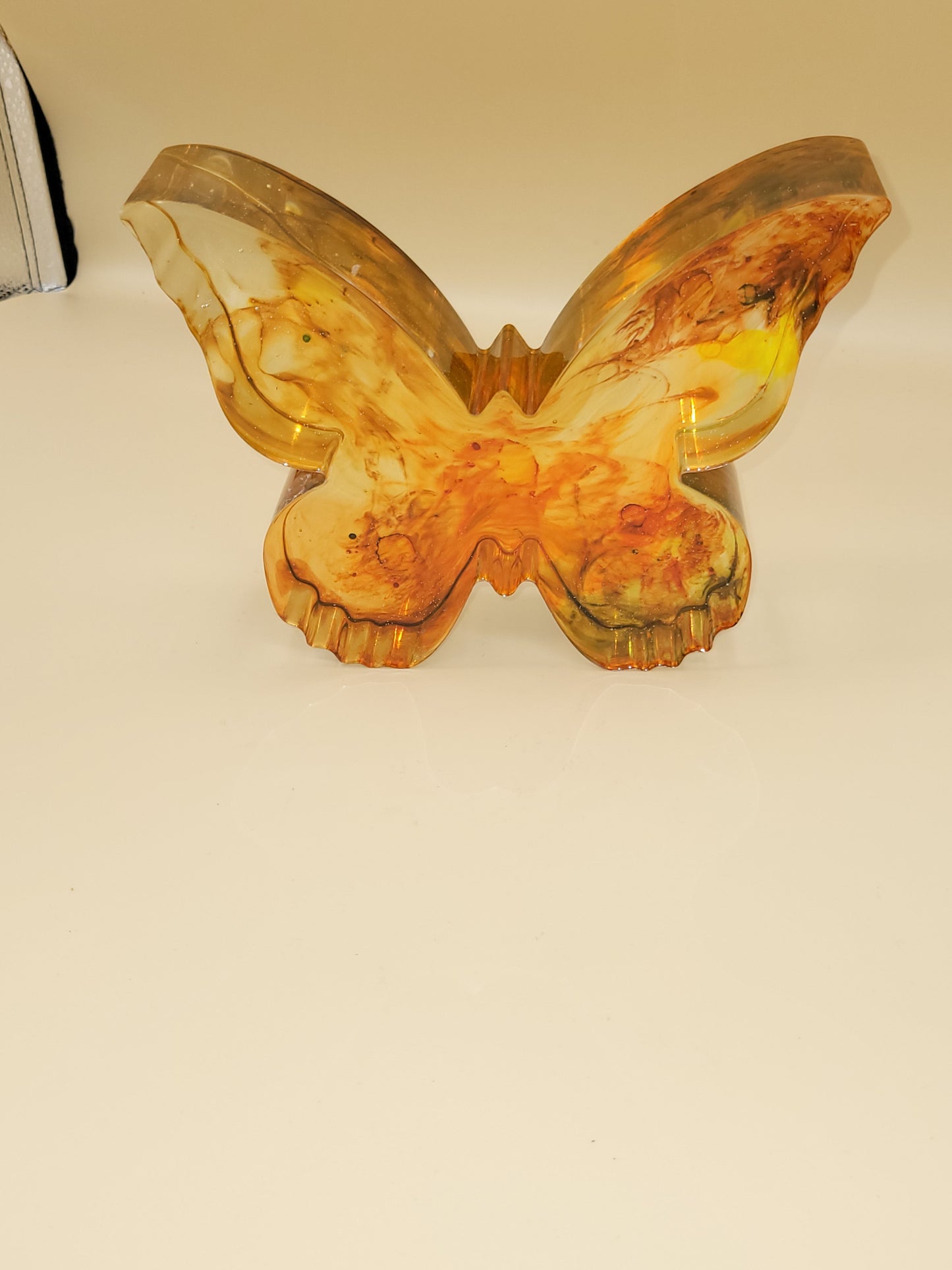 Handcrafted Large Resin Butterfly — Unique Art Piece for Home Decor & Gifting