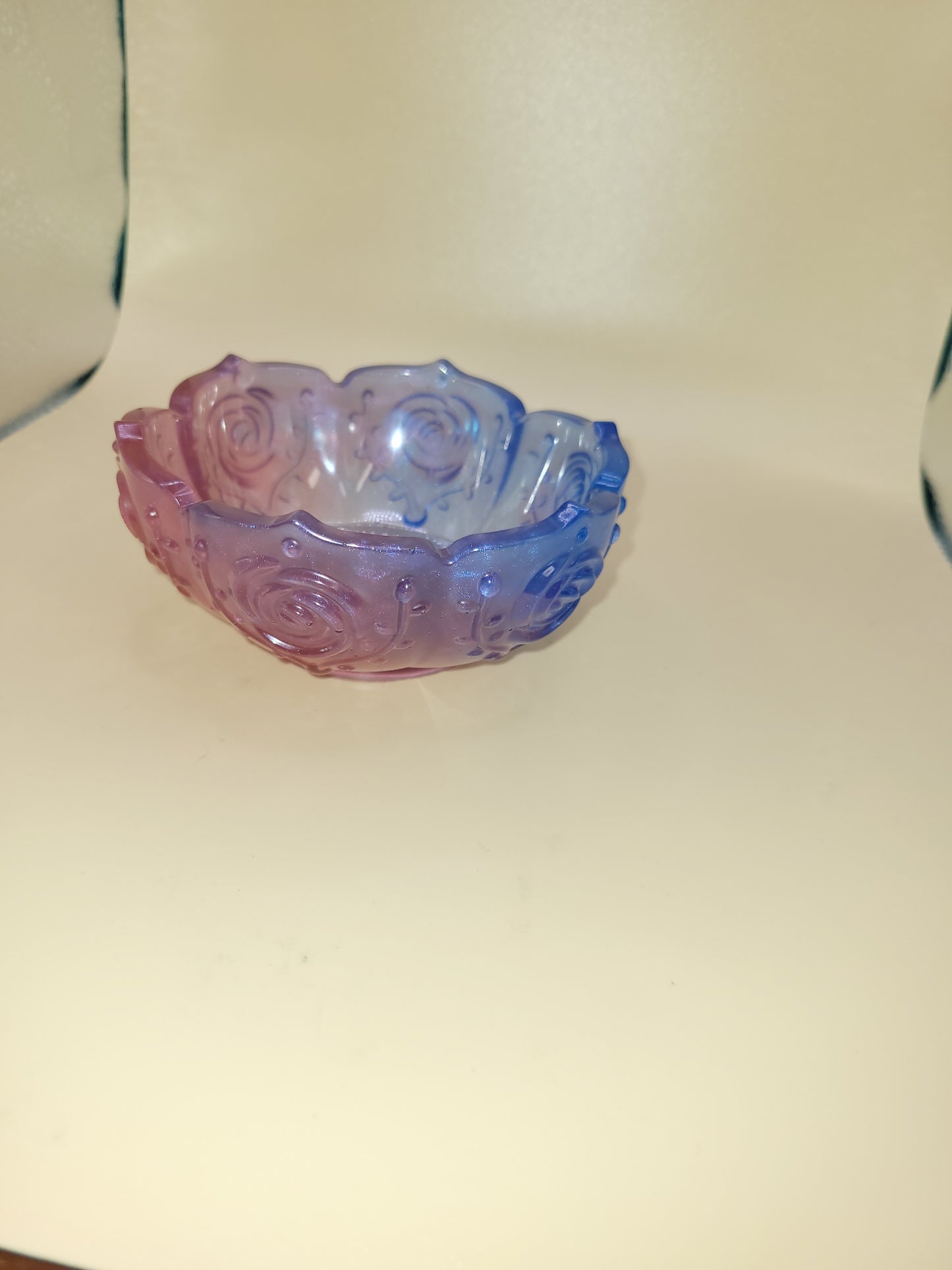 Uniquely design hand crafted trinket bowls